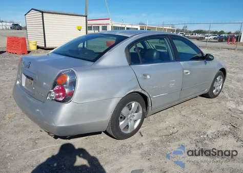2002 Nissan Altima 2.5 Sl из США, поврежденный, VIN 1N4AL11D22C261768